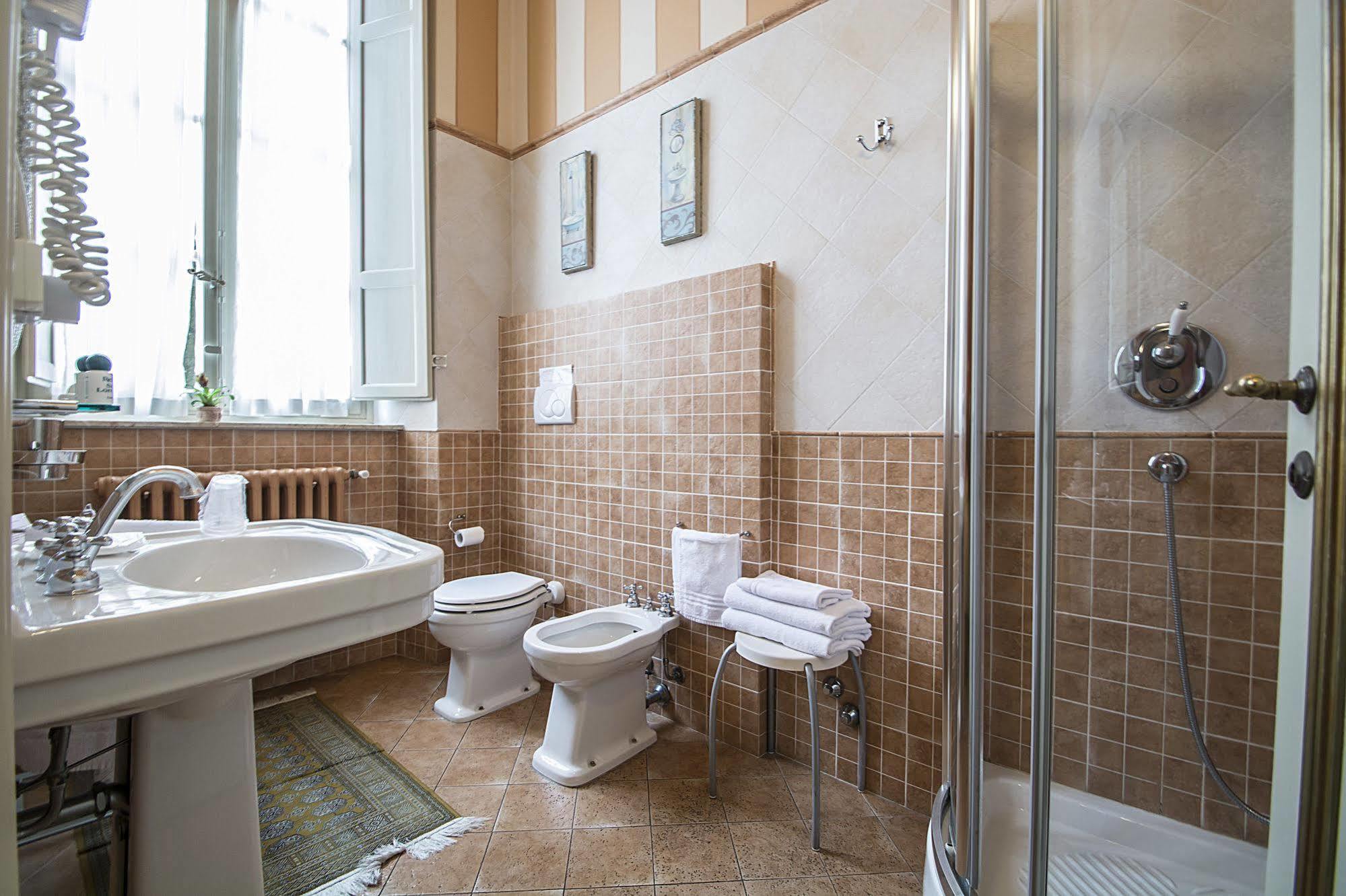 Couette-café Relais San Lorenzo 3*
